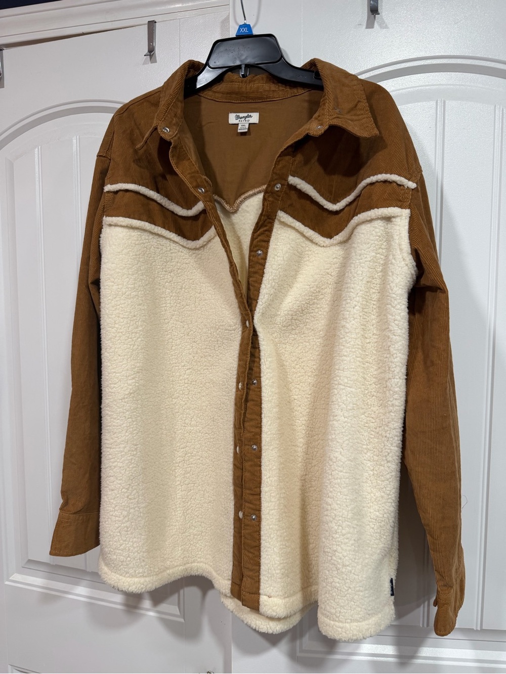 Wrangler Retro Cream Sherpa Corduroy Shirt NWOT